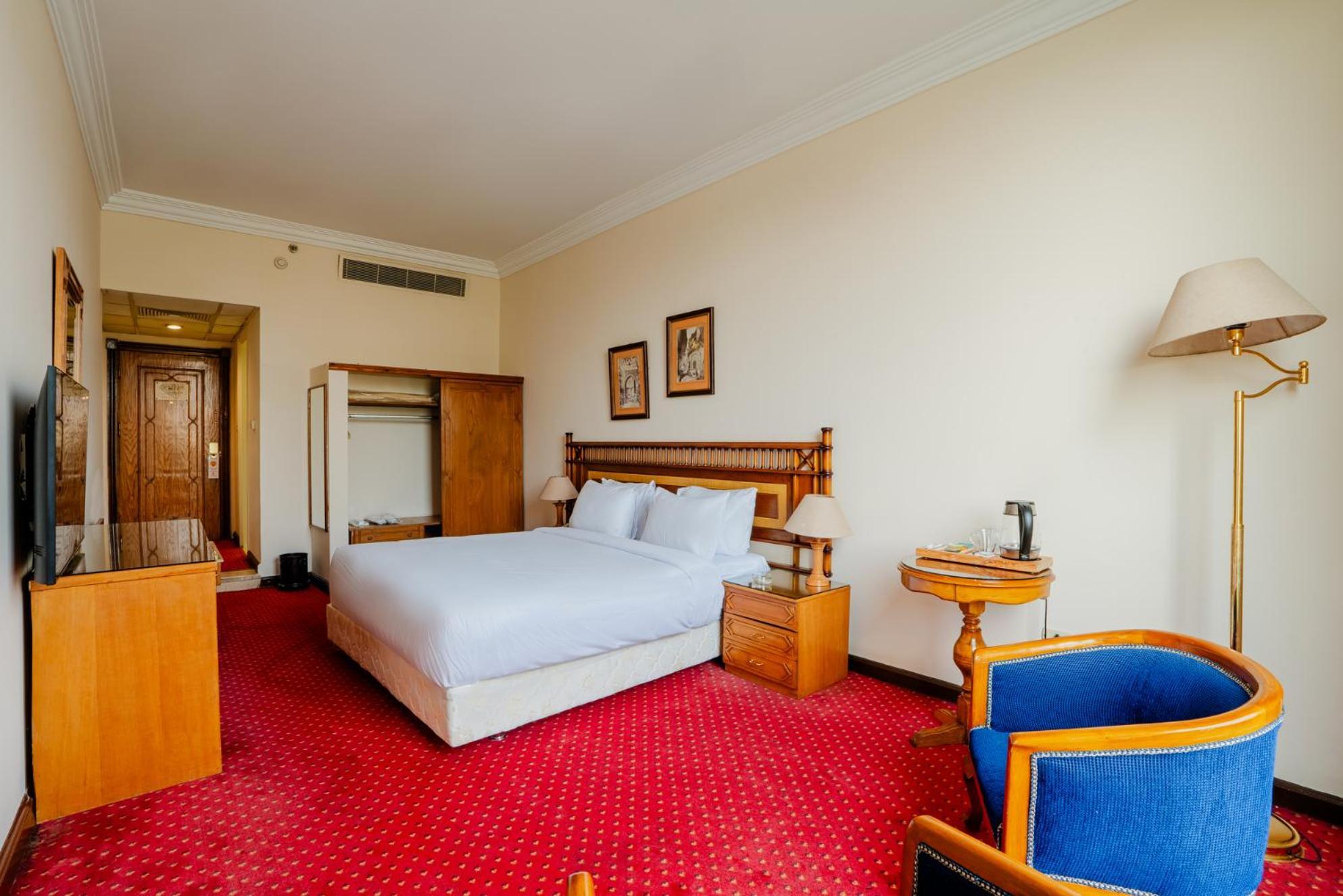 Om Kolthoom Hotel Giza